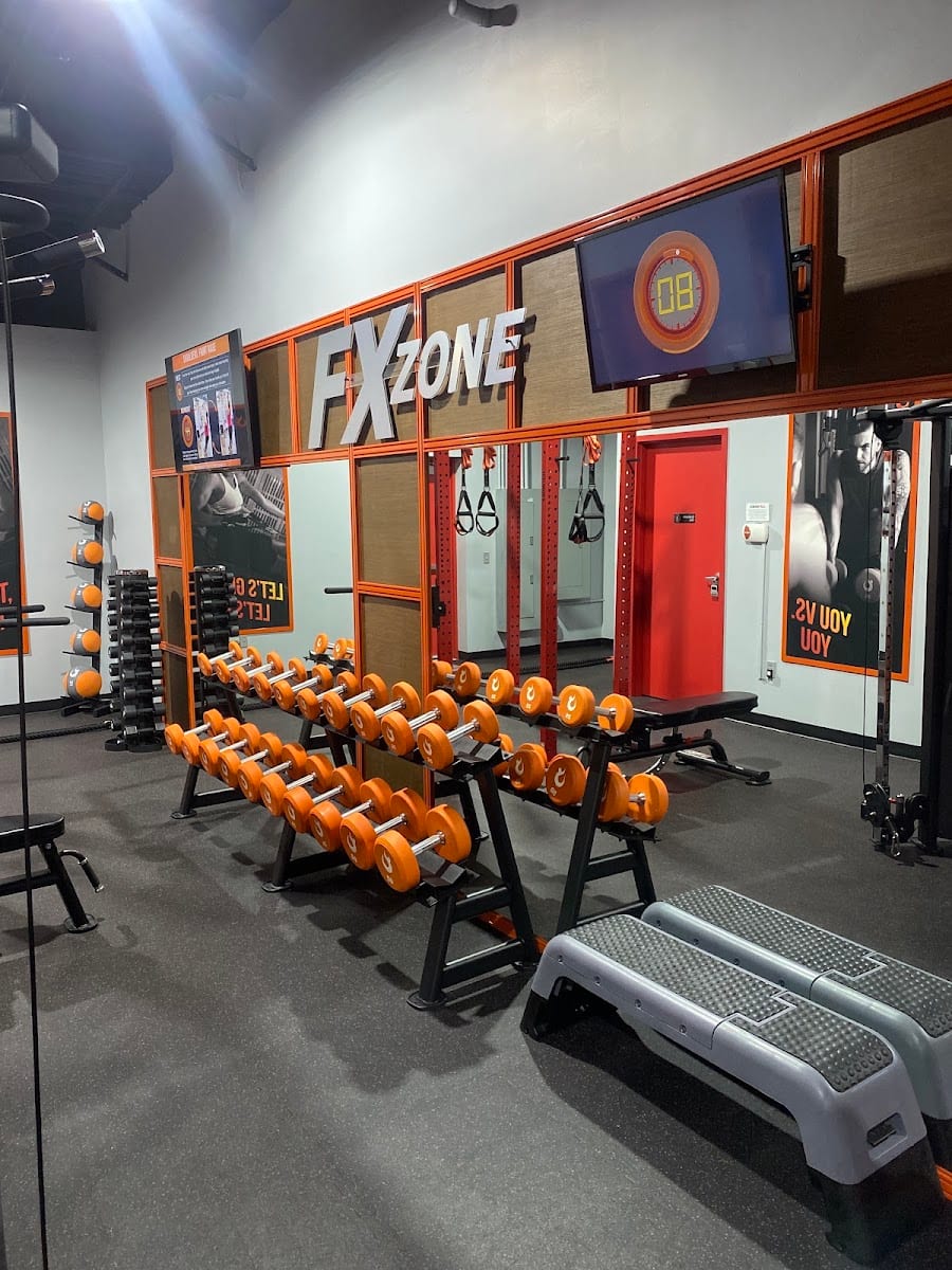 HOTWORX - Fort Wayne, IN - Dupont & I-69