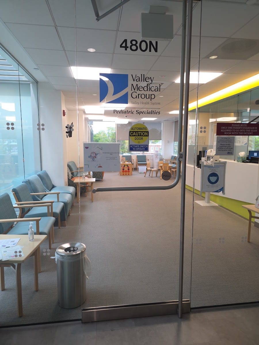 VMG Pediatric Specialty - Paramus