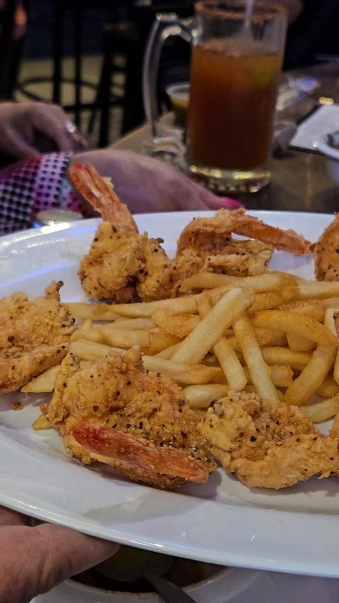 Deckhand Oyster Bar & Seafood, photo 3