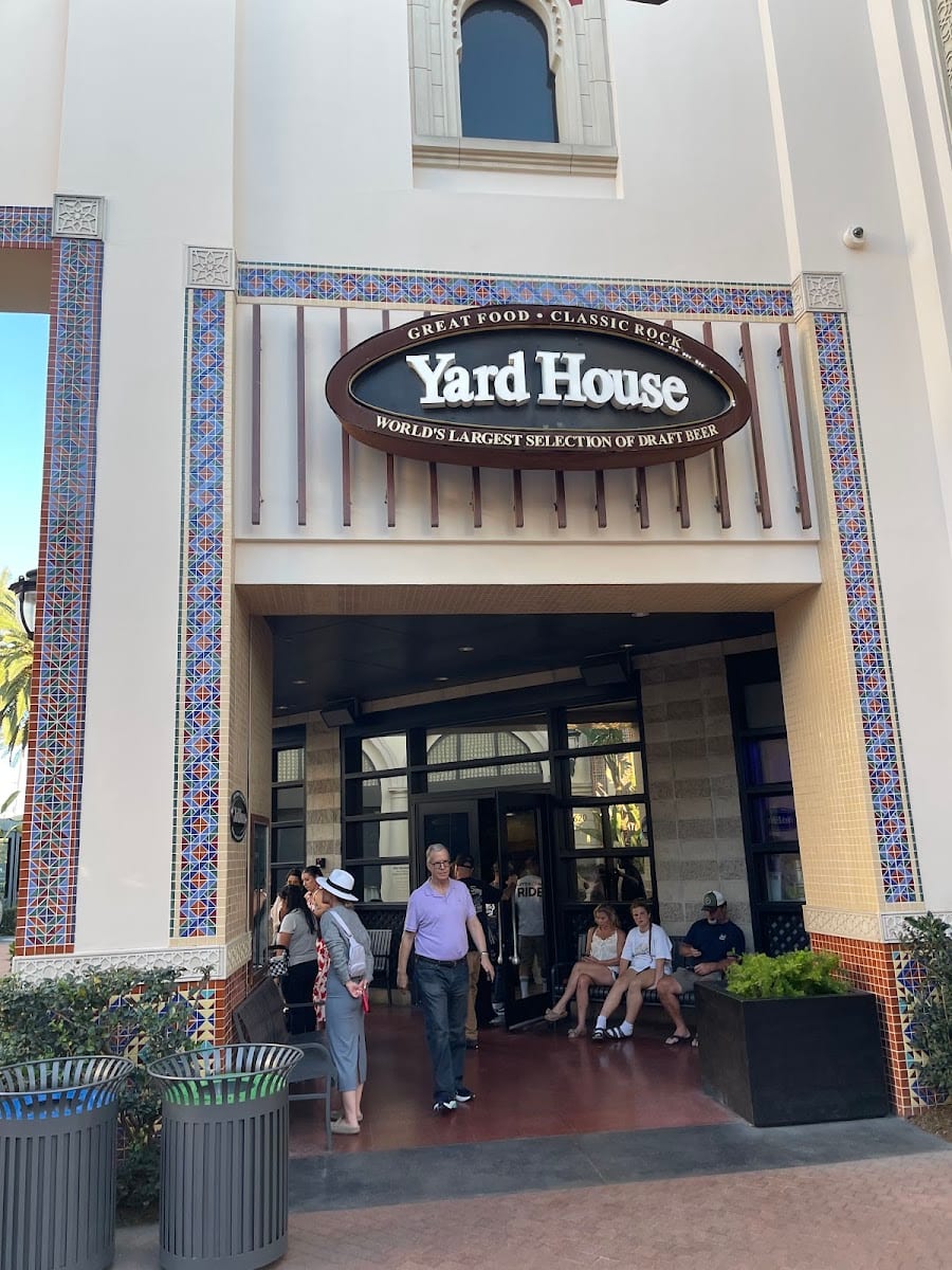 Yard House, photo 2
