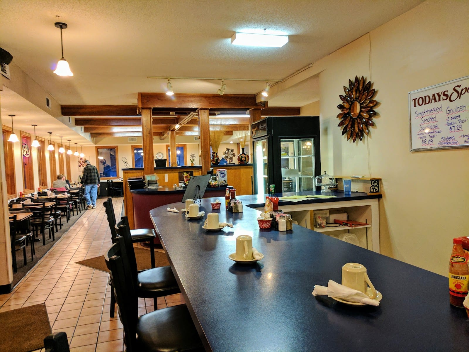 Rich's Cafe