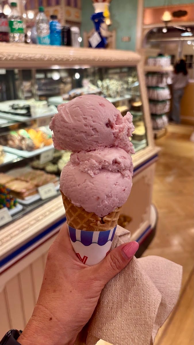 Gibson Girl Ice Cream Parlor, photo 4