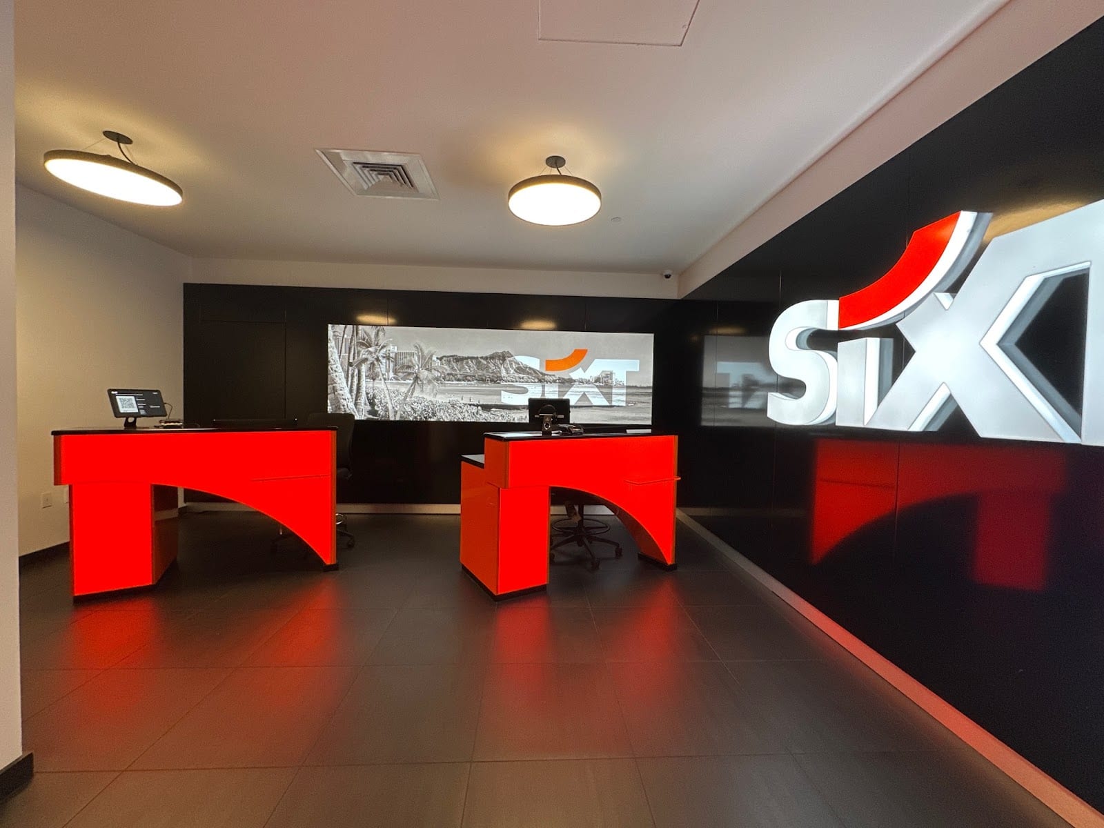 SIXT Rent A Car Honolulu Waikiki Beach, photo 3