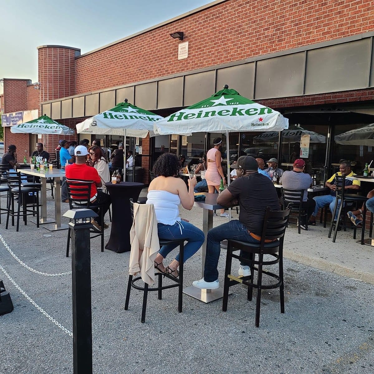 Central Bar & Grill, photo 2