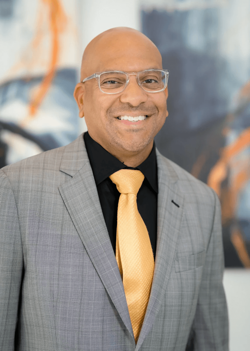 James Lee Jr., MD, photo 4