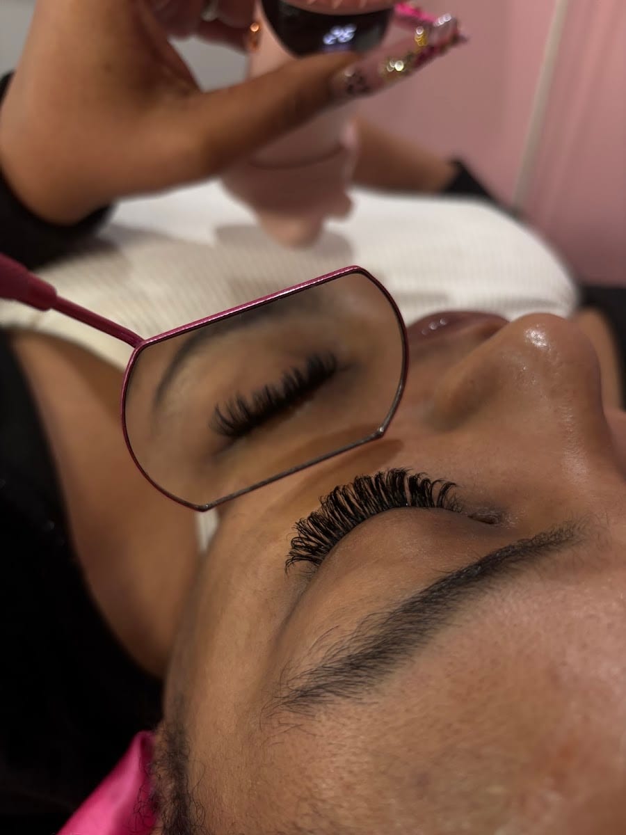 KV Luxe Lashes, photo 2