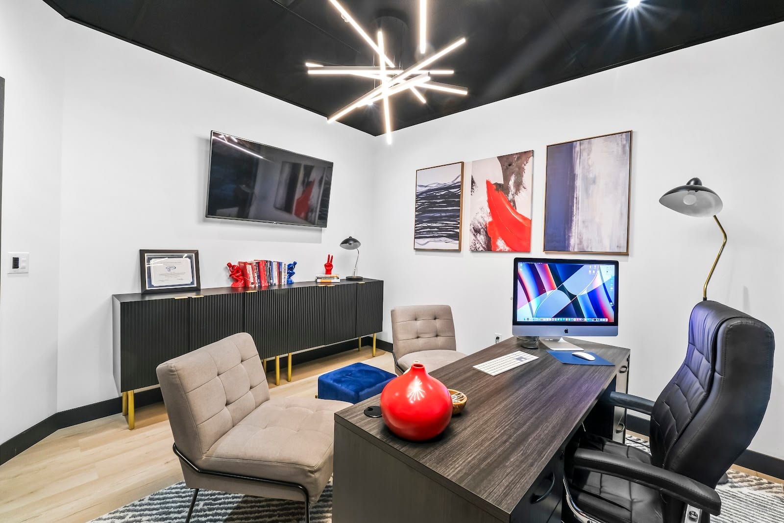 RE/MAX Peaks, photo 3