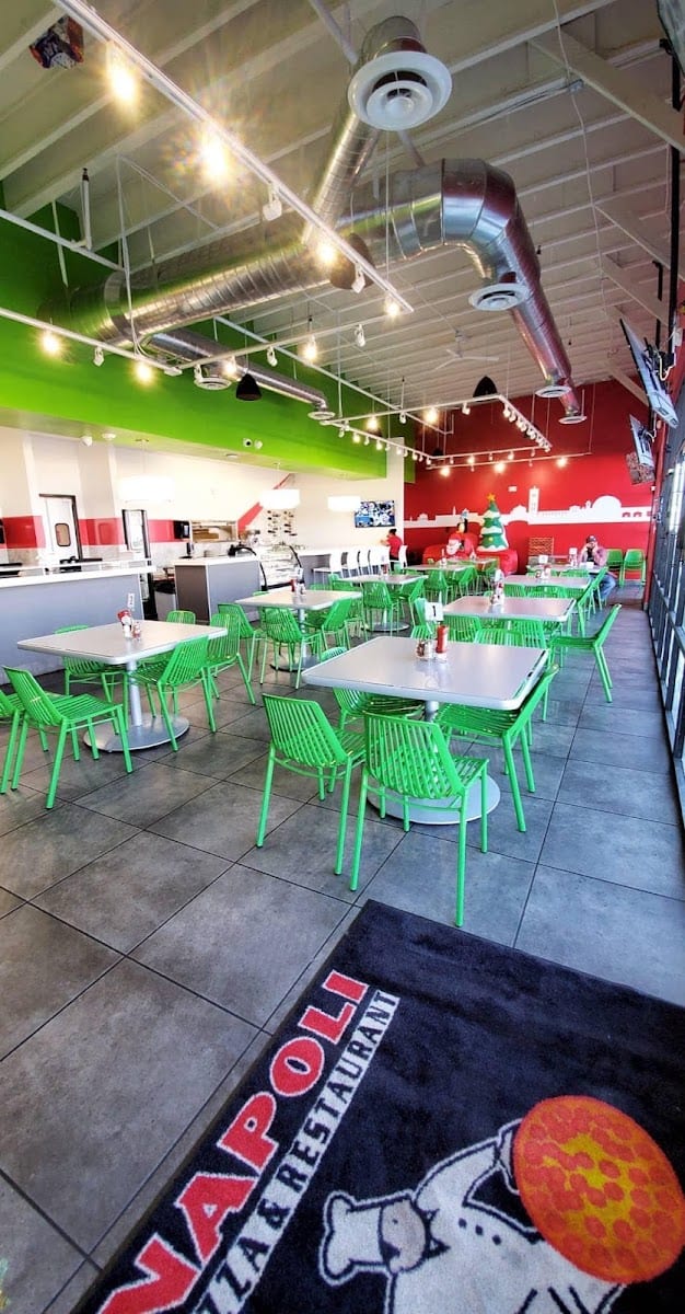 Napoli Pizzeria (W. Lake mead/Jones), photo 2