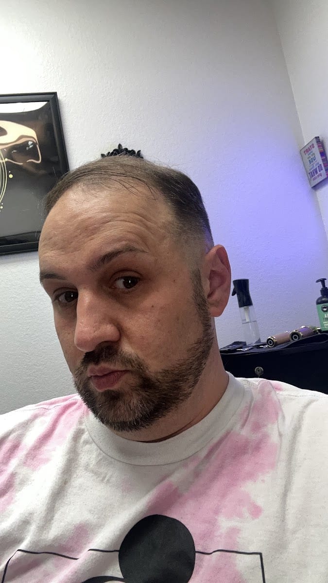 Pretty and Handsome Salon, photo 2