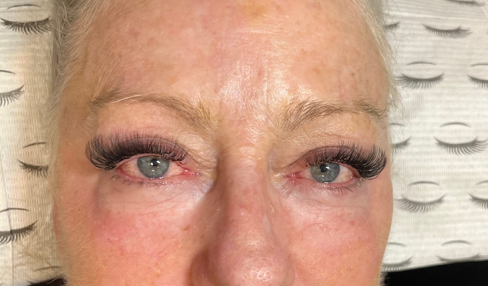 Viva Las Lashes, photo 4