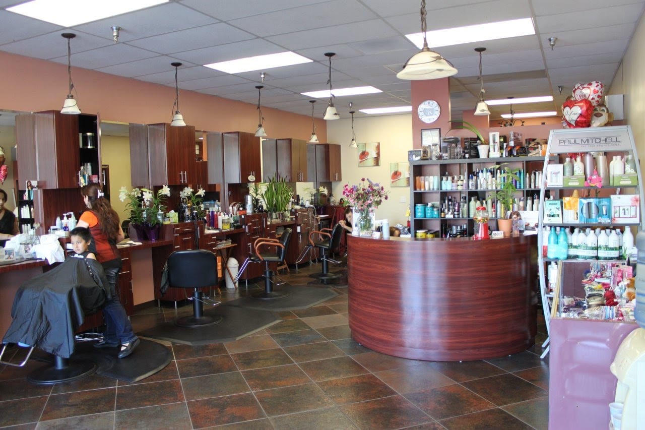 Anna's Beauty Salon