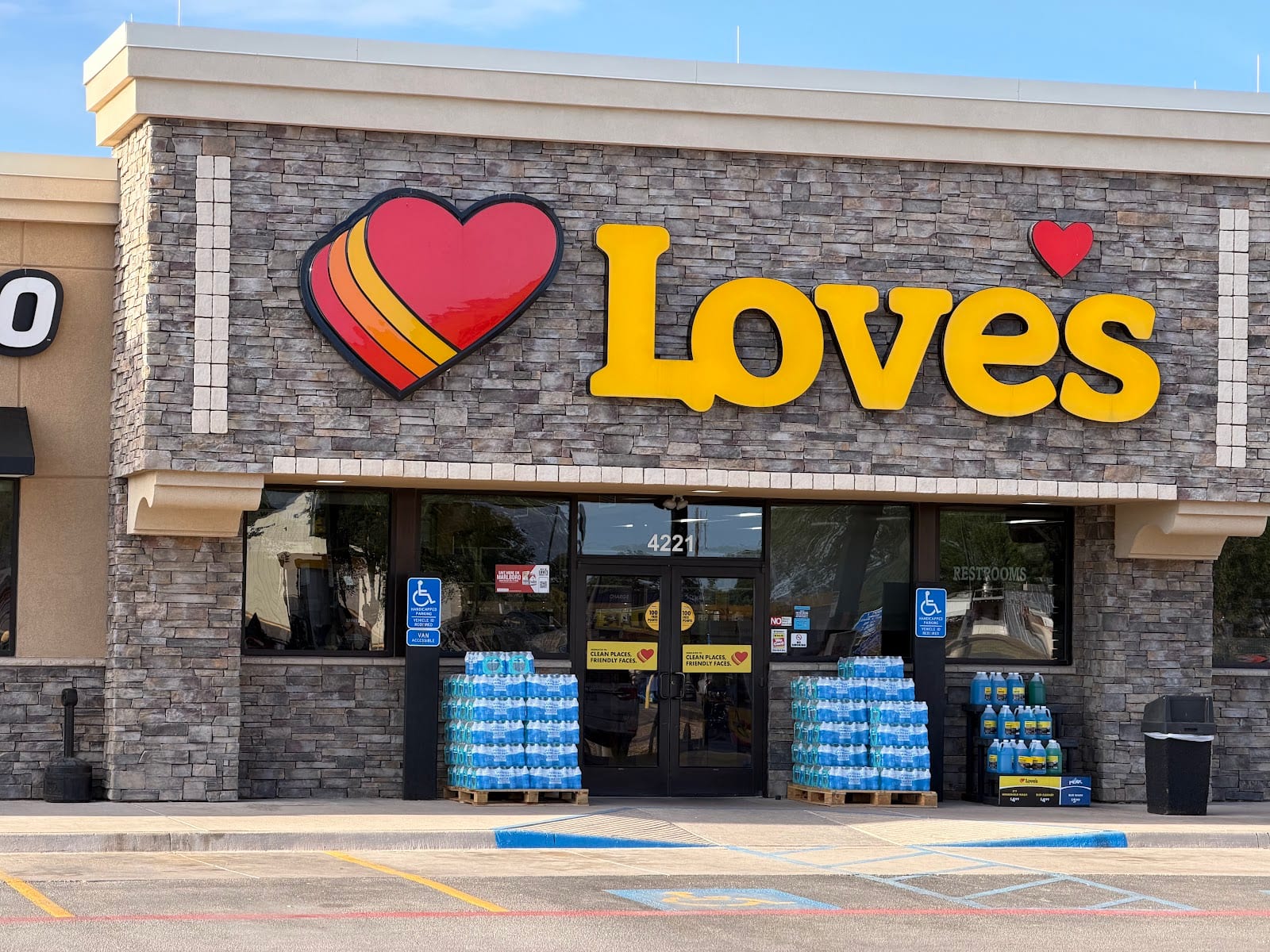 Love's Travel Stop, photo 2