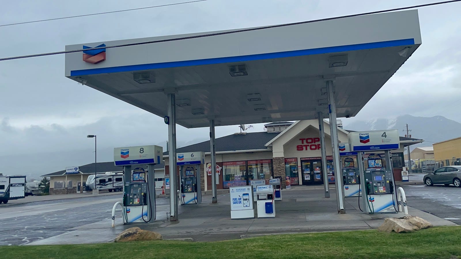 Top Stop Chevron - North Logan C34, photo 2