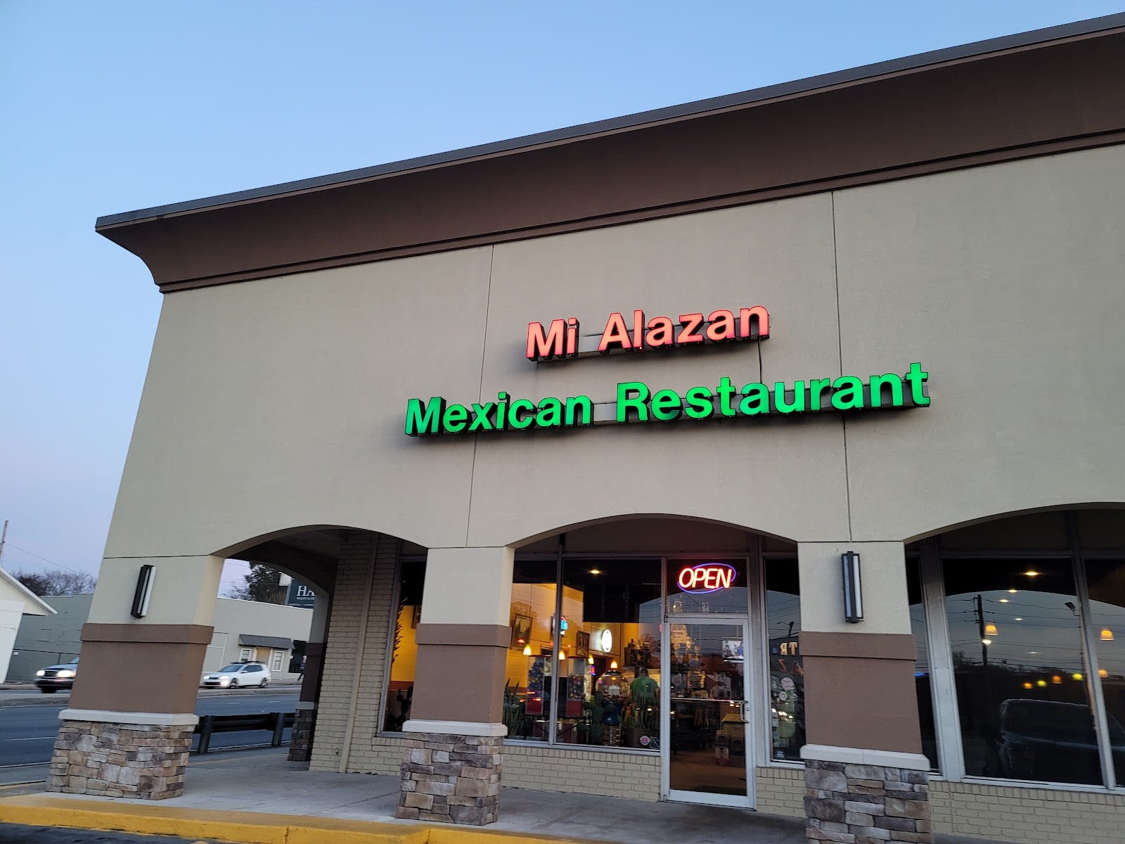 Mi Alazan, photo 2