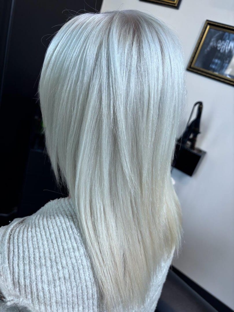 Blonde Specialist Brittany Ann, photo 2