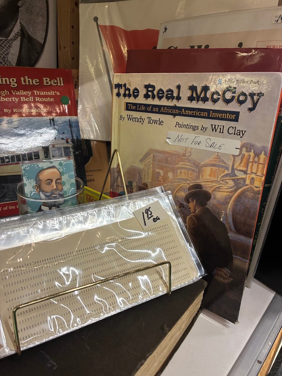Sula Too LLC (Ersula's History Shop), photo 4