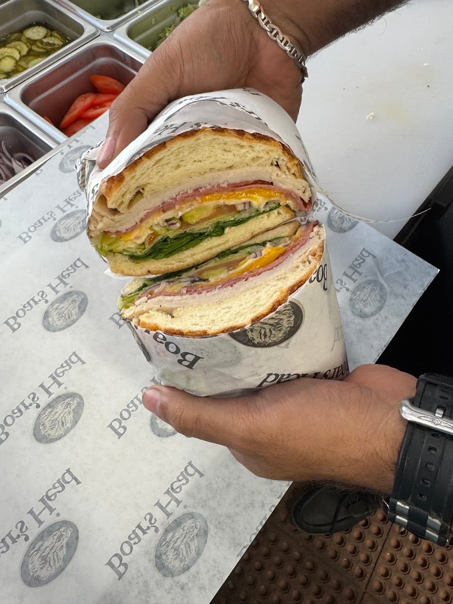 Lombard Deli, photo 2