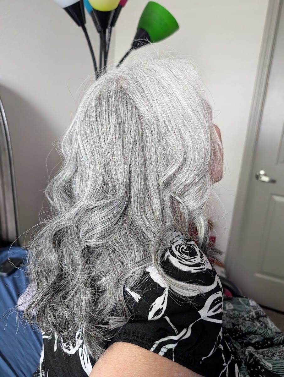 Jen's Hair Lounge