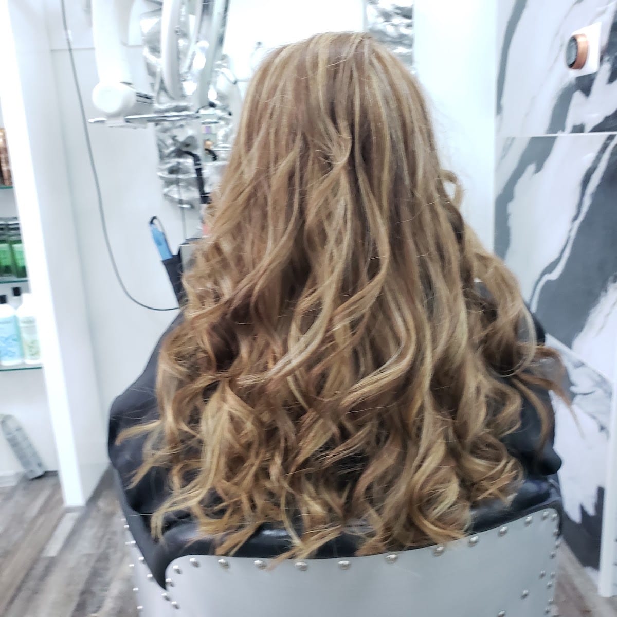 Tony Cao Salon, photo 2