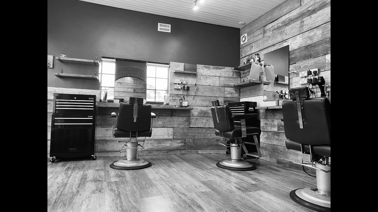 Brian Anthony Barbers & Ladies Hair Salon