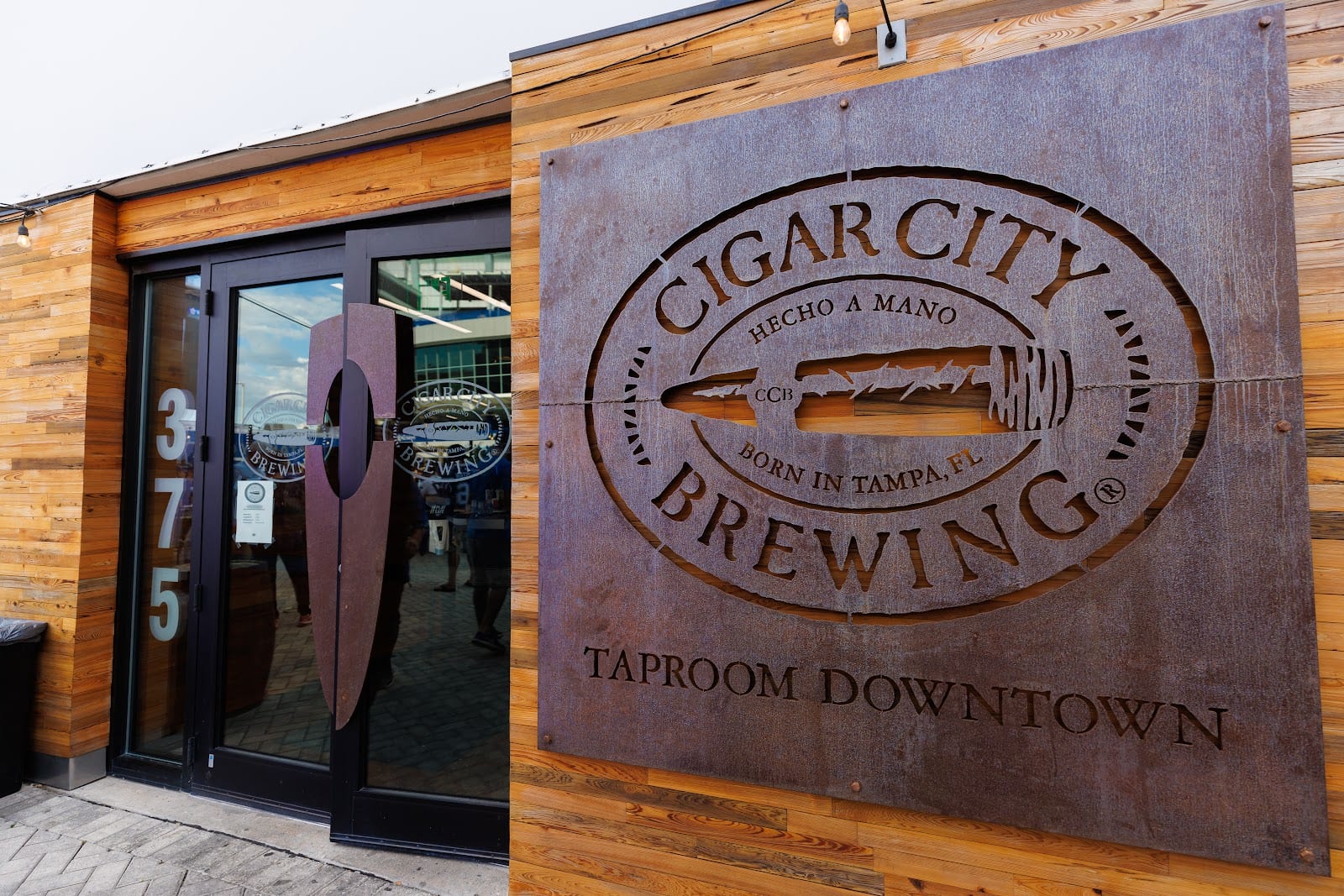 Cigar City Brewing Taproom Downtown at AMALIE Arena, photo 2