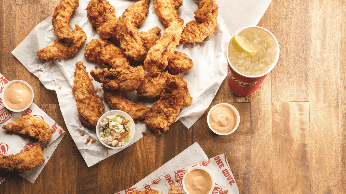 Raising Cane's Chicken Fingers, photo 2