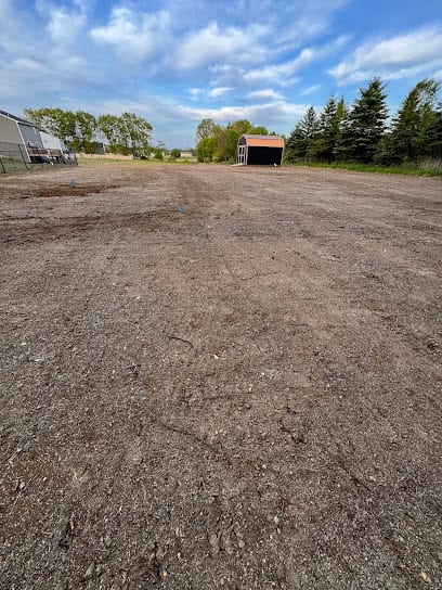 Robinson Lawn & Landscape LLC