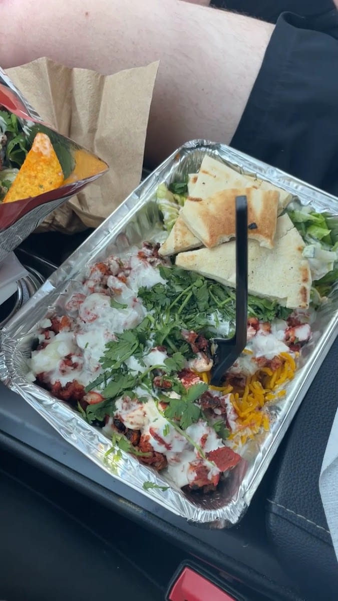 Yum Yum Halal, photo 3