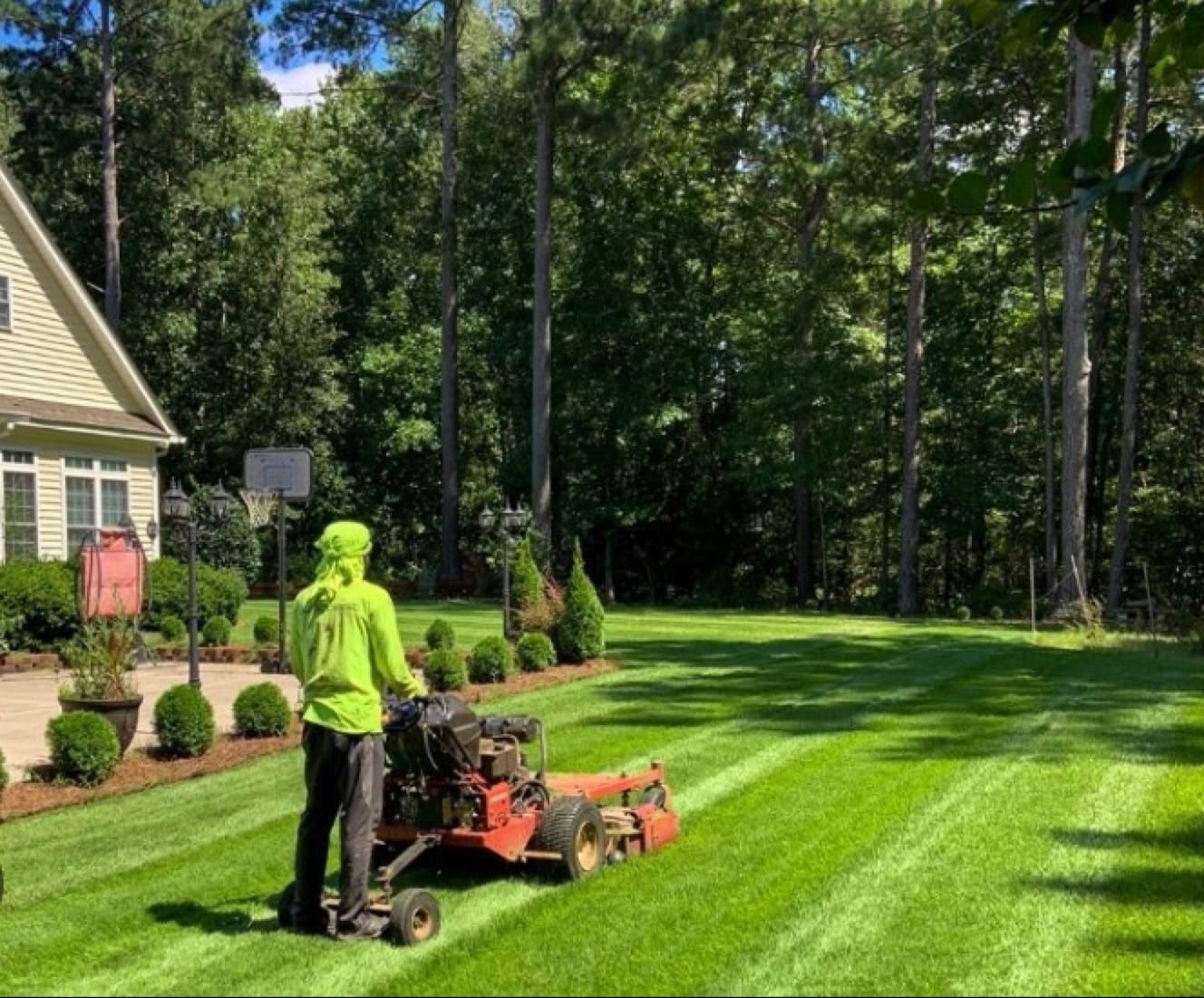 4 seasons lawn care and tree service, photo 2