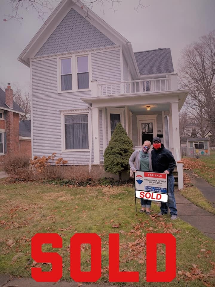 Morgan Damron-Patterson- Realtor and Assoc. Broker with RE/MAX Perrett Assoc., photo 4