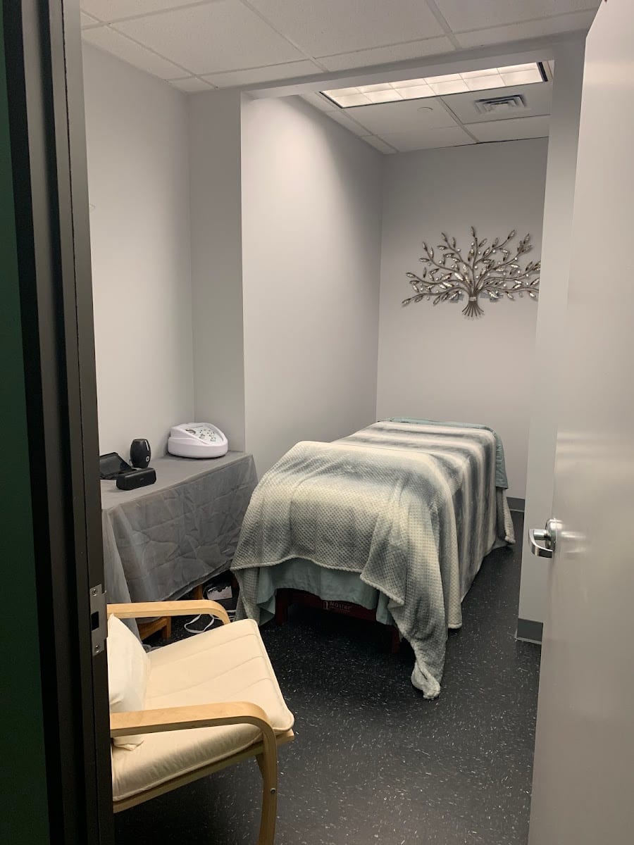 SunsetBodyWorks Day Spa, photo 3