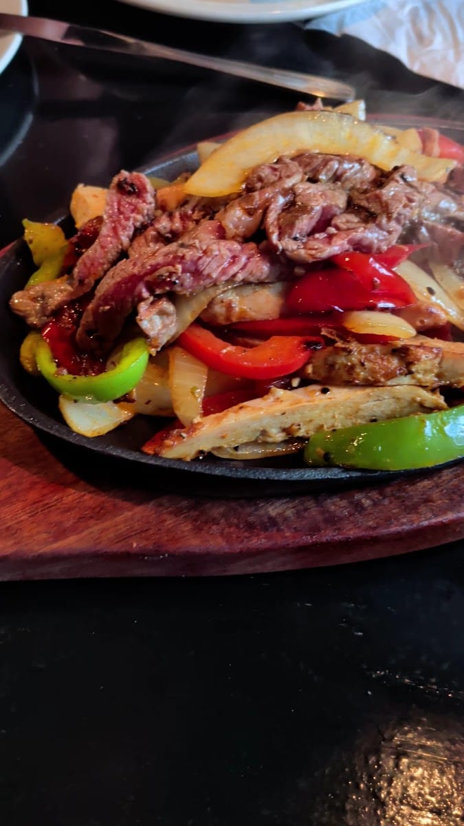 Georgy Porgys Grill & Bar, photo 3