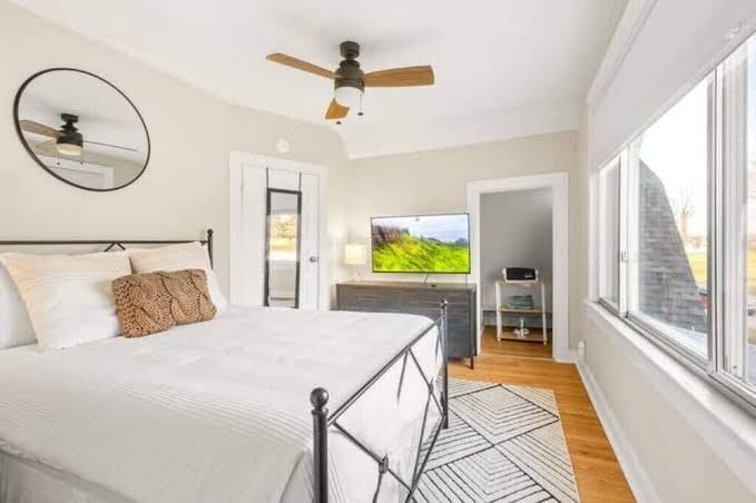 Charming Home Near Memorial Park, photo 3