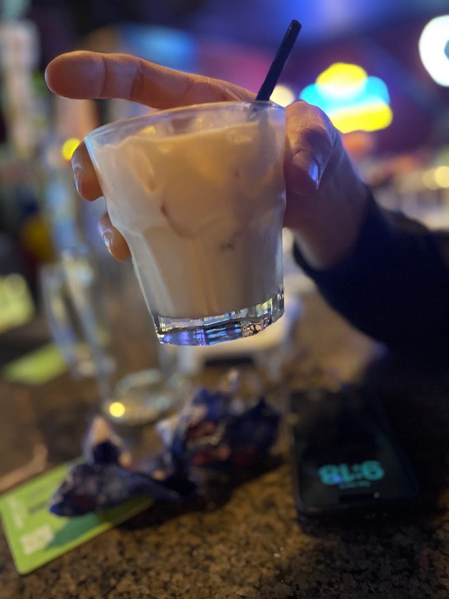 Bottoms Up Tavern, photo 2