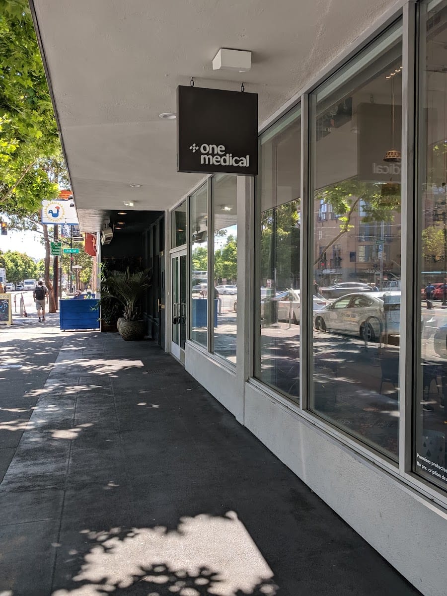 One Medical Primary Care Clinic - Mission - Valencia, photo 4