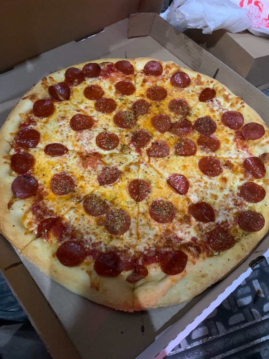 Empire Pizza & Pub, photo 4