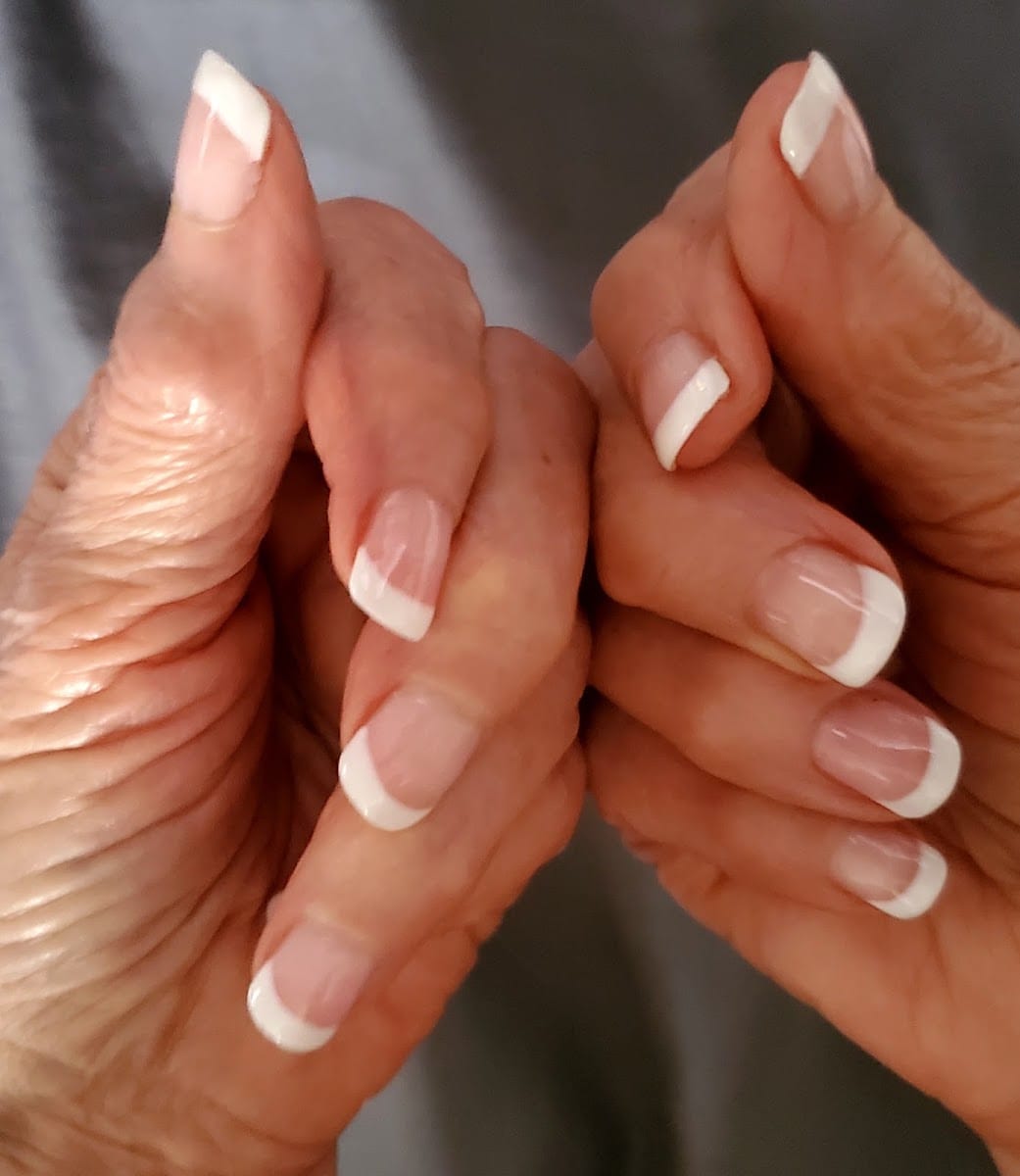 Precious Nails