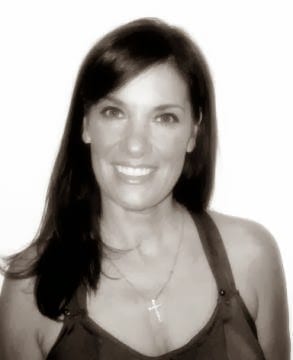 Belinda Petersen at city salon suites prosper