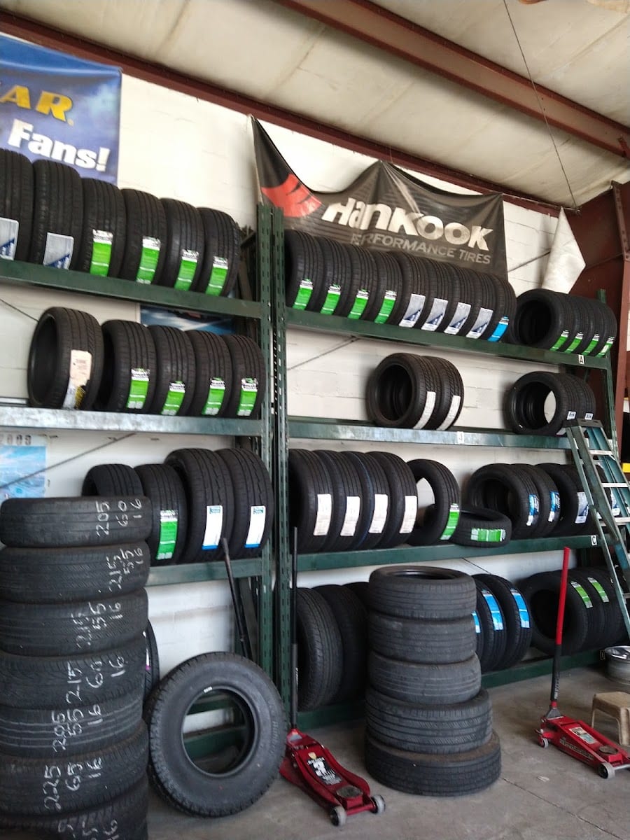 Manny's Tires Inc., photo 2