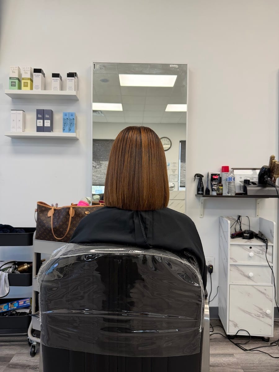 Michael Salon