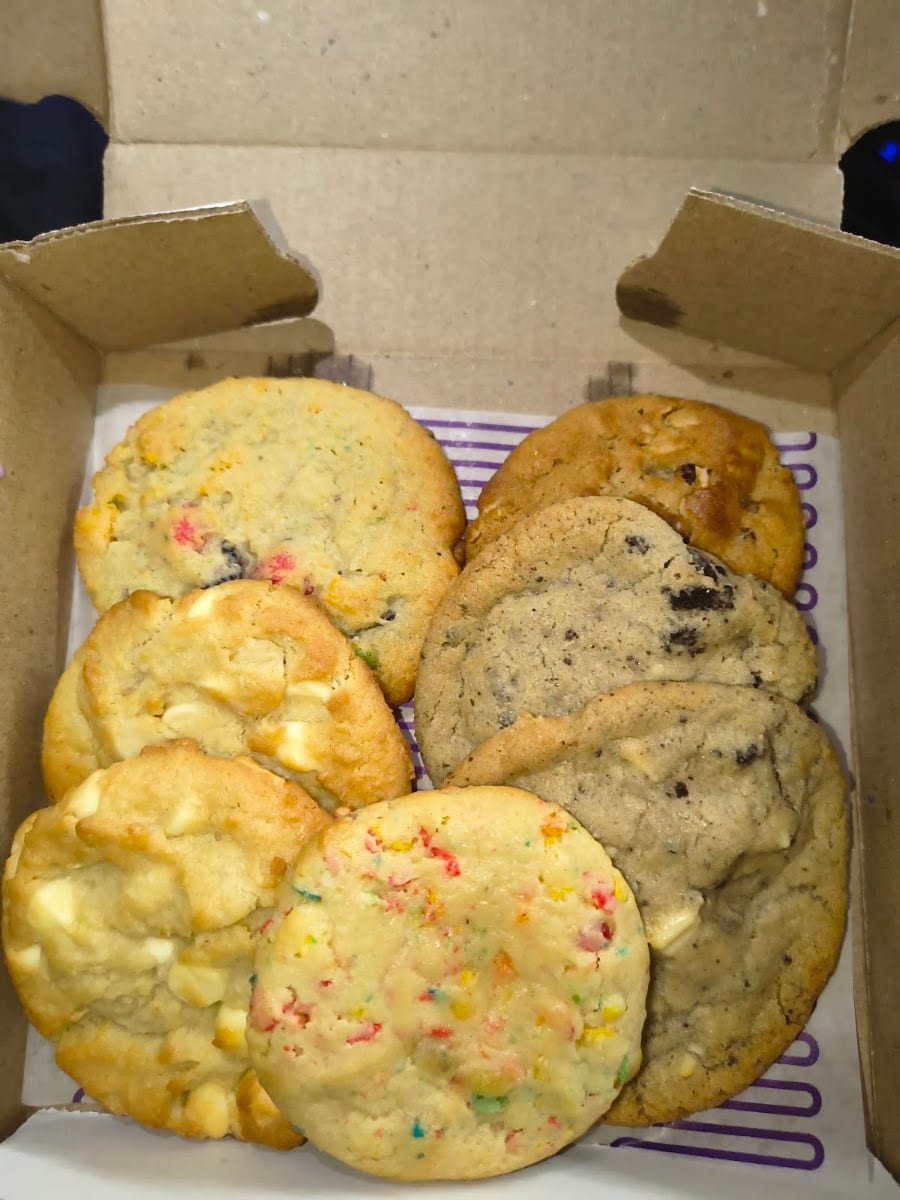 Insomnia Cookies, photo 4