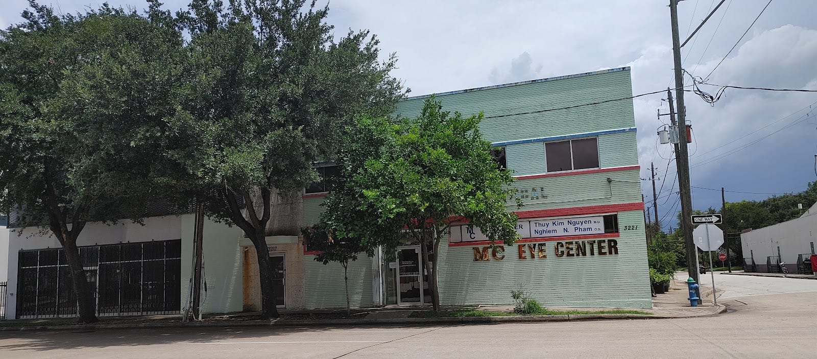 M C Eye Center & Optical