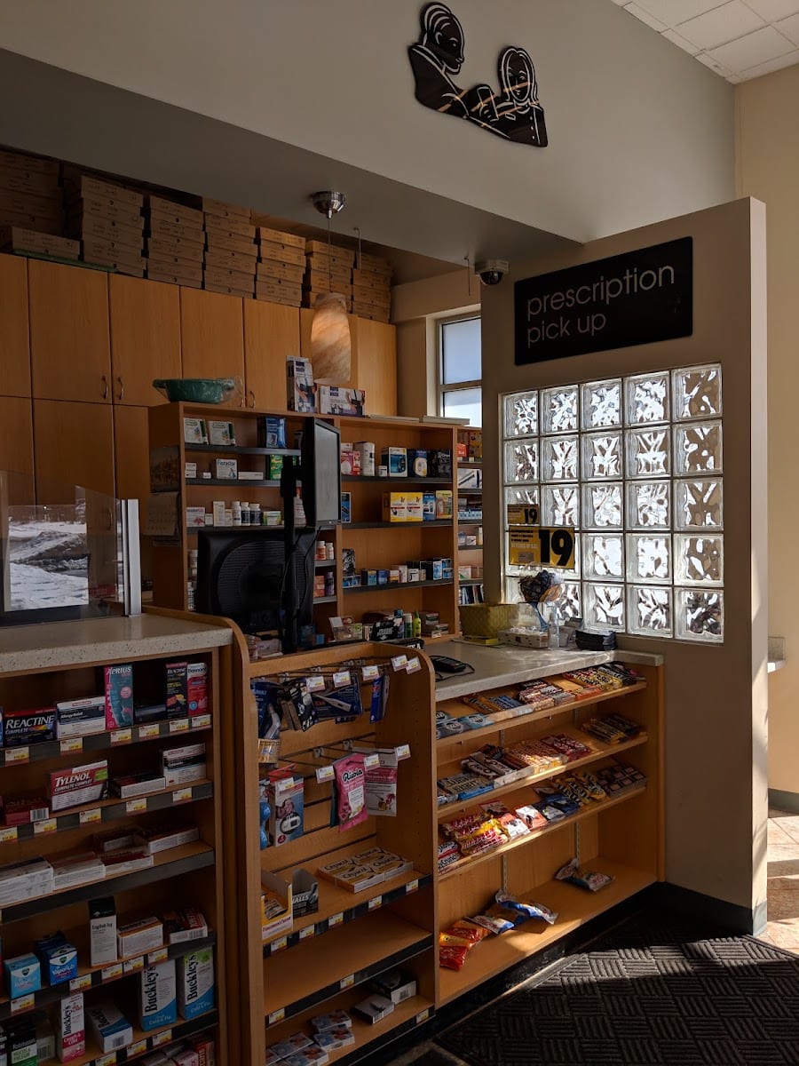 Pharmasave Yorkdale Pharmacy, photo 4