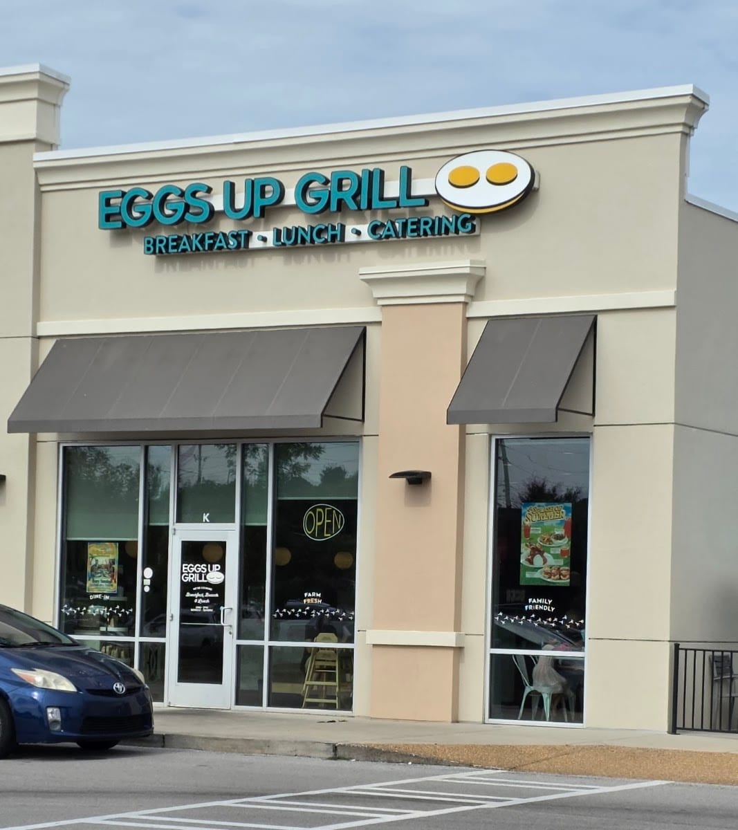 Eggs Up Grill, photo 2