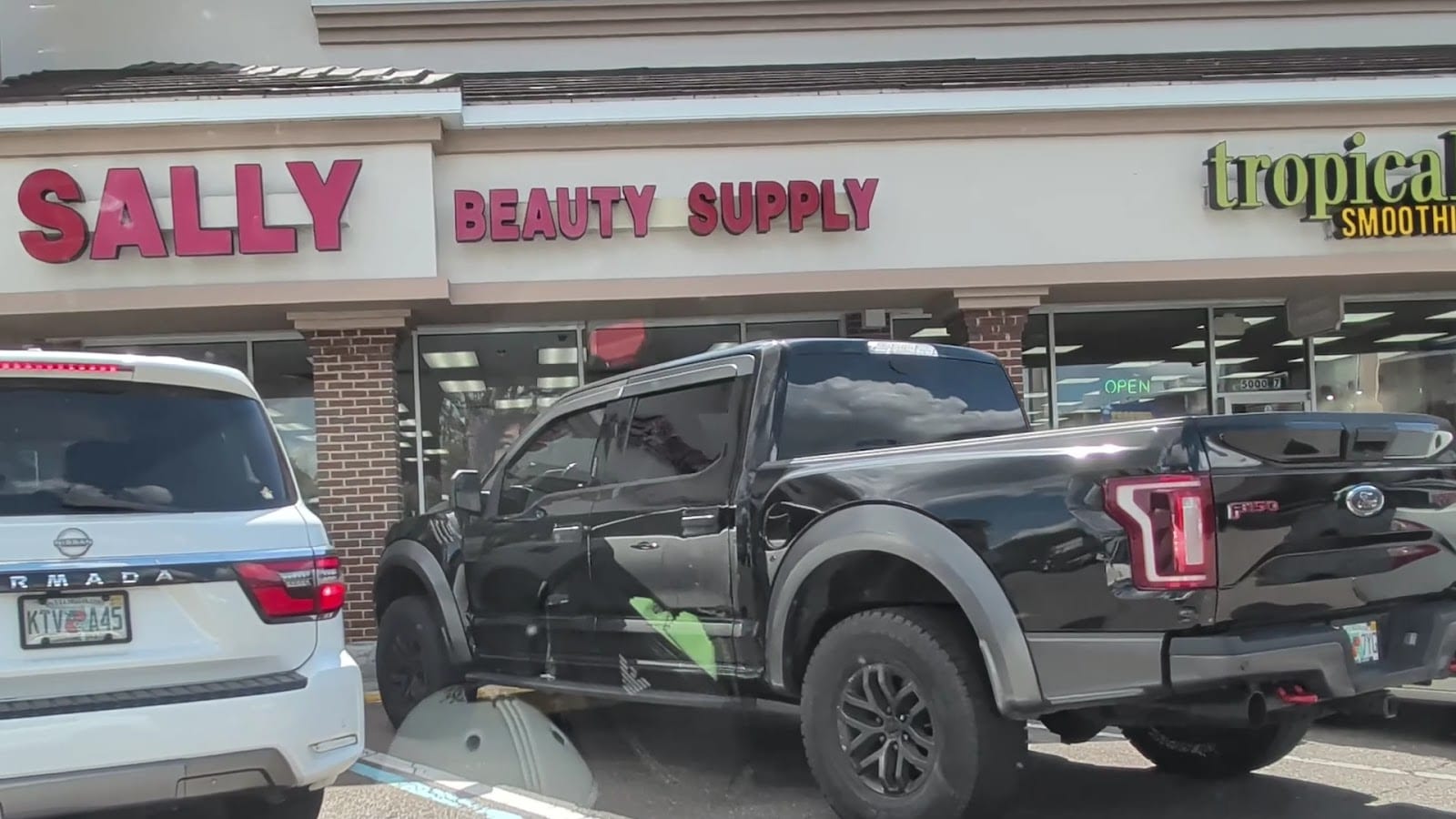 Sally Beauty, photo 3
