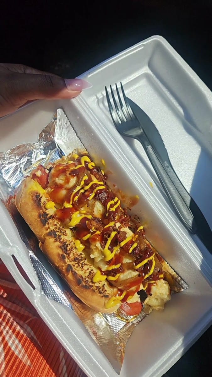 ELDOG's GOURMET HOTDOGS and BURGERS, photo 3