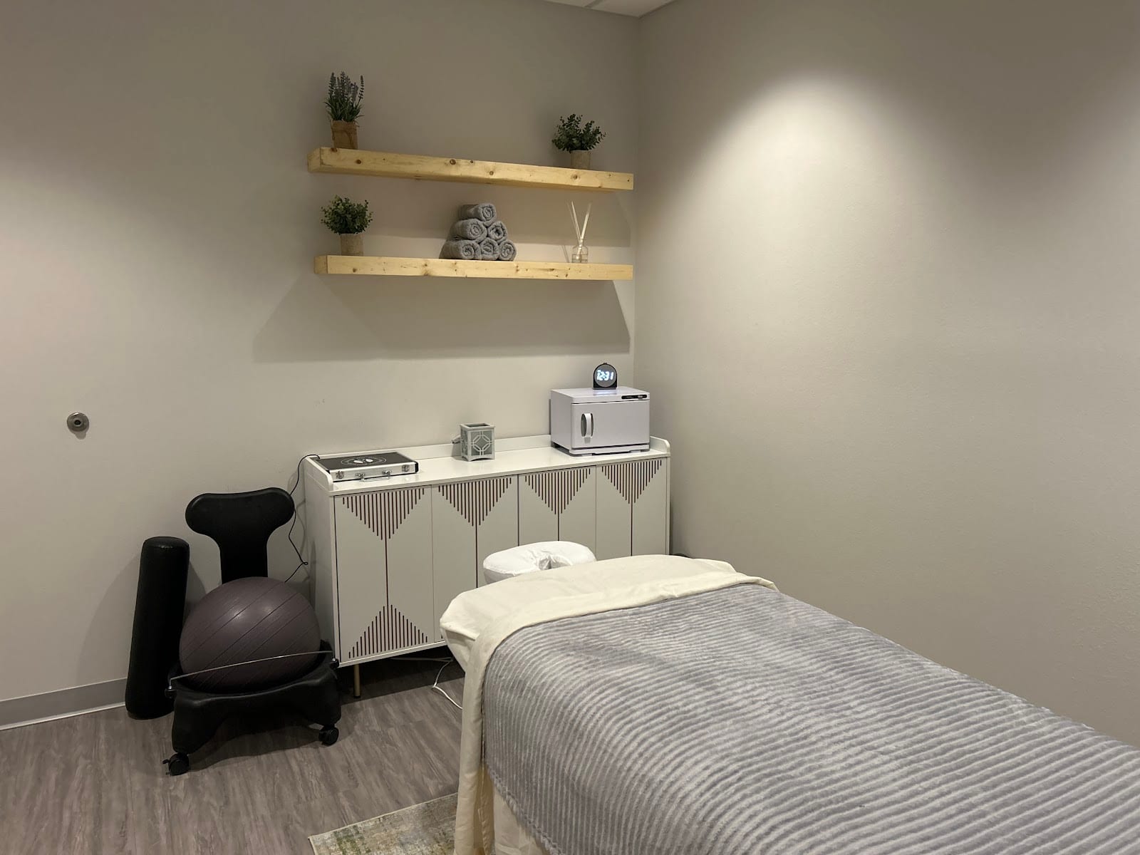 Bayfront Salon and Spa