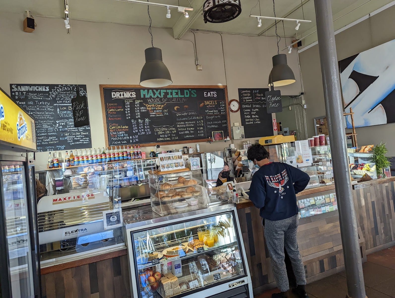 Maxfield's House of Caffeine, photo 3