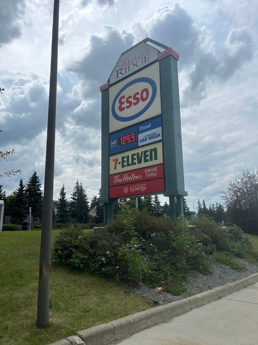 Lakeland Ridge Esso