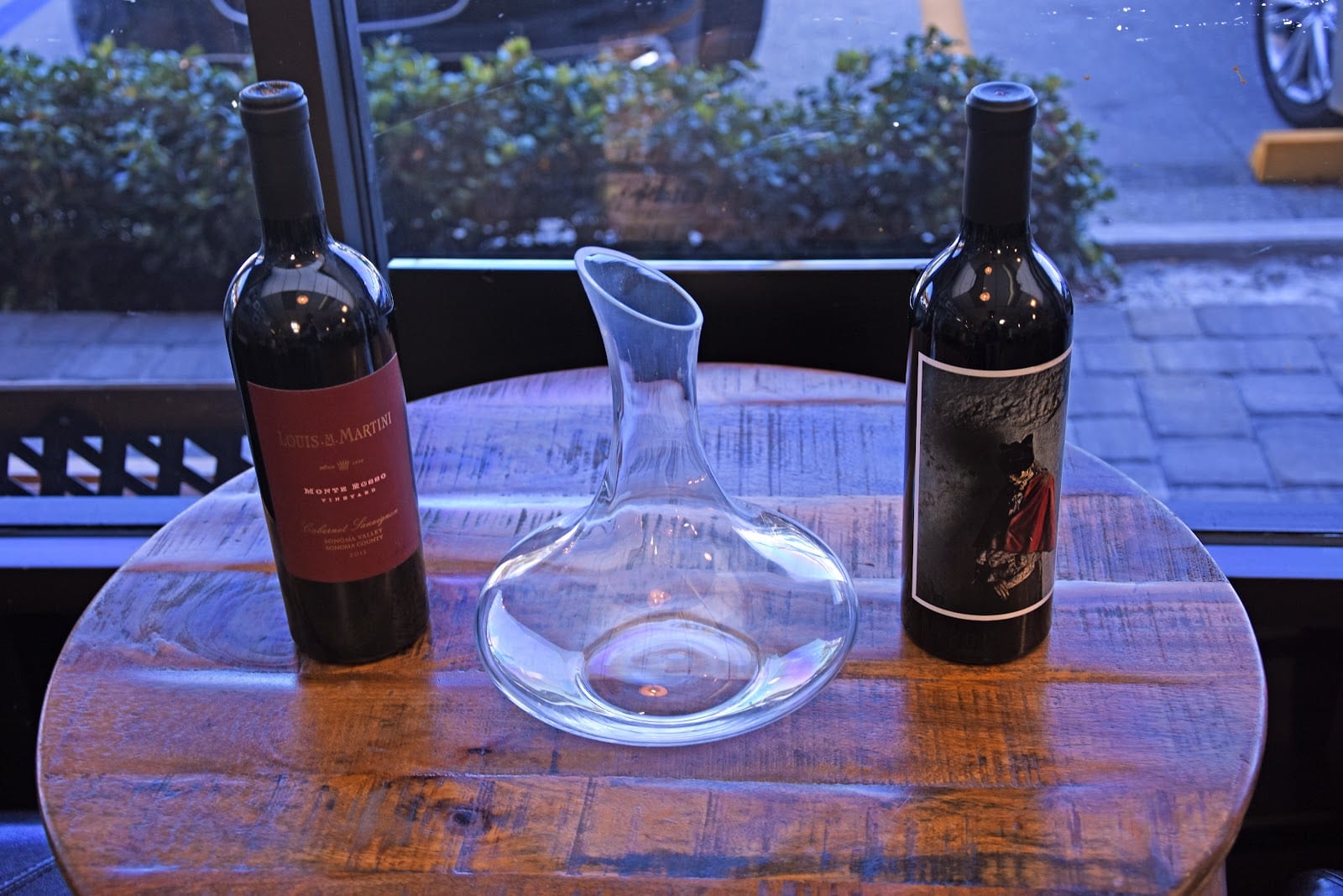 Devine's Wine Bar